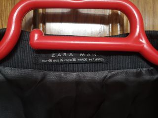 Chaqueta Zara hombre gris tailored fit talla 46