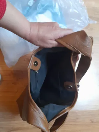 Bolso y maleta de viaje