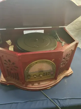 Radio Tocadiscos Vintage Pro-Ject