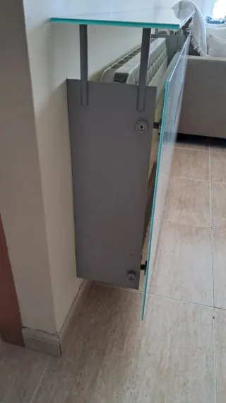 Cubreradiador de cristal blanco