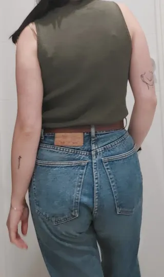 "Military & Earthy Tones"