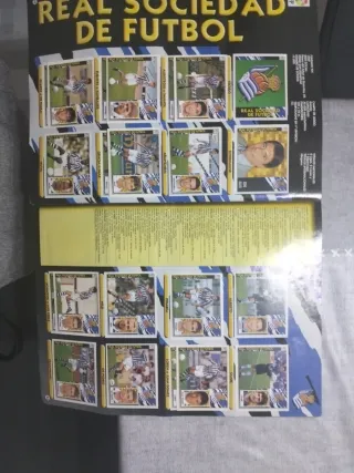 Perfecto y completo Álbum Cromos Liga 97/98 Oficia