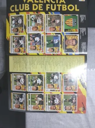 Perfecto y completo Álbum Cromos Liga 97/98 Oficia
