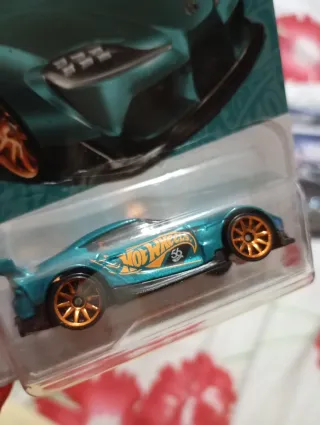 Hot Wheels 20 Toyota GR Supra
