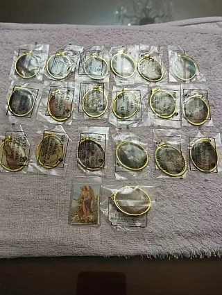 Lote 19 Medallas Vírgenes Diferentes