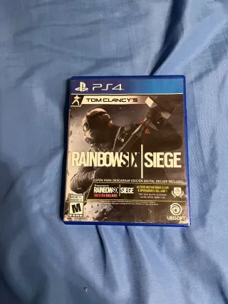 PS4 Slim Negra + Volante y Juegos