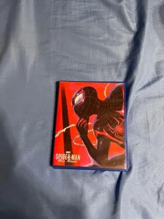 PS4 Slim Negra + Volante y Juegos