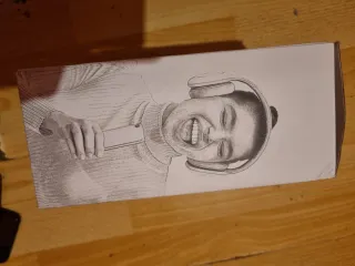 Auriculares inalámbricos morados