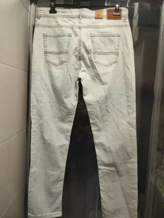 Pantalón vaquero hombre talla 46