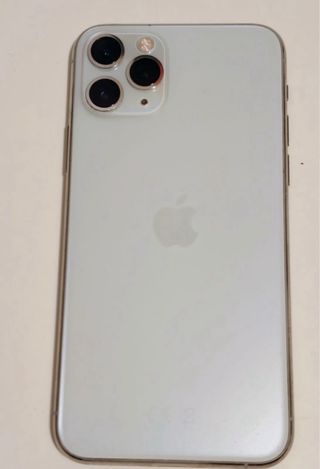iPhone 11 Pro 256GB - Buen estado, con cargador.