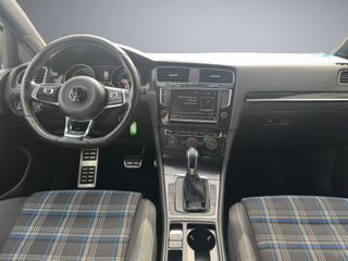 Volkswagen Golf GTE 1.4 TSI e-Power 150kW (204CV) DSG