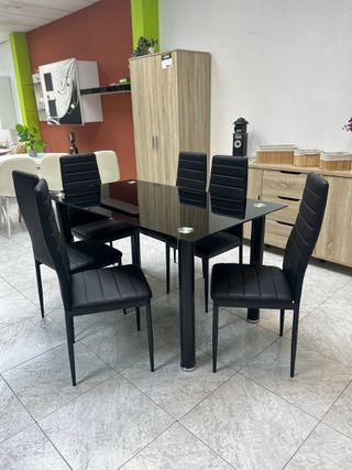 Tavolo da Pranzo in Cristallo Nero + 6 Sedie