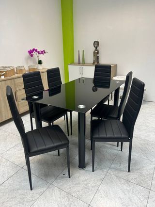 Tavolo da Pranzo in Cristallo Nero + 6 Sedie