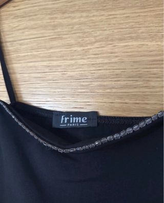 Top negro tirantes finos con pedrería