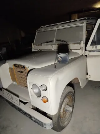 Land Rover Clásico T 2207 H