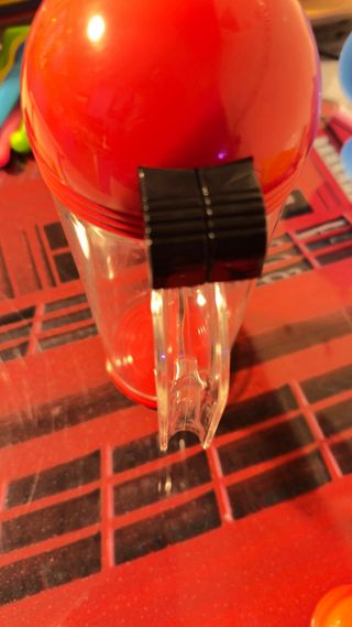 Caraffa Biesse vintage trasparente e rossa