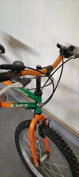 Bicicleta infantil Kiddy 20 naranja/verde