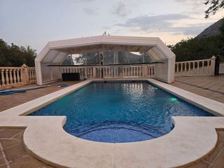 Chalet en alquiler en Tibi