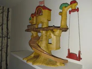 Casa del árbol sylvanian