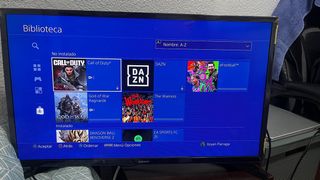 PS4 Slim (Playstation 4) Negra Poco Uso