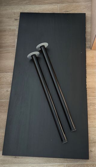 2 patas negras para escritorio de ikea
