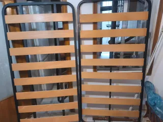 Somier de madera y metal