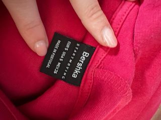 Conjunto Bershka Sudadera y Camiseta Deportivo