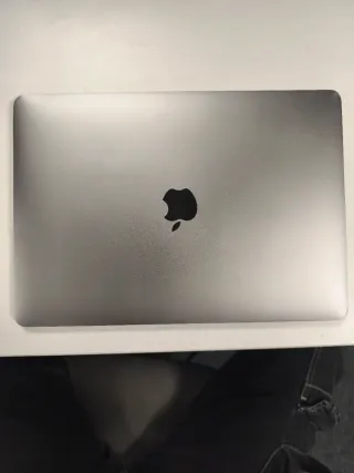 MacBook Air 13" 2019, A1932