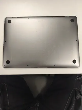 MacBook Air 13" 2019, A1932