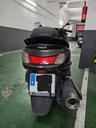 YAMAHA Majesty 400 2007 Averiad