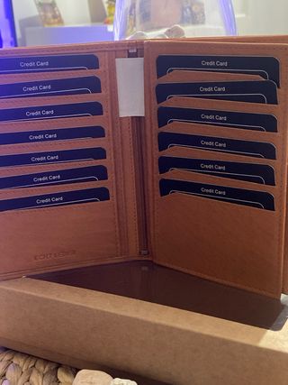 Elegante billetera piel de búfalo