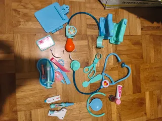 Maletín médico de juguete Mimillos