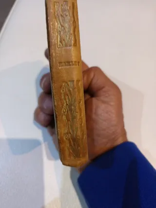 Libro antiguo de Hamlet