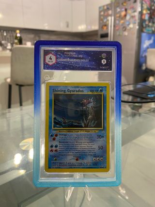 Carte Pokémon Shining Gyarados (Holo) GRADATA