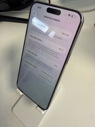 iPhone 15 Pro Max Reacondicionado - Como Nuevo