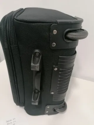 Maleta ejecutiva Elara Bella con ruedas