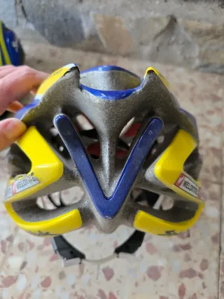 Casco Ciclismo Azul y Amarillo