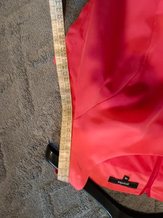 Vestido naranja con lazo