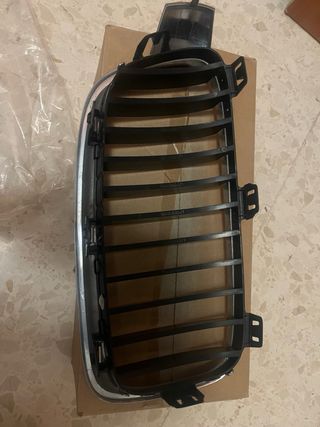 Calandra BMW Serie 3 F30