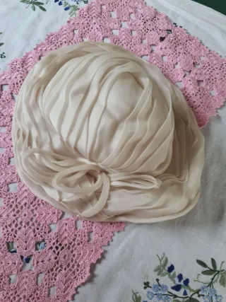 Elegante cappello cerimonia organza