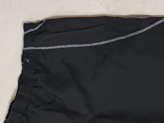 Pantalón corto deportivo Domyos negro