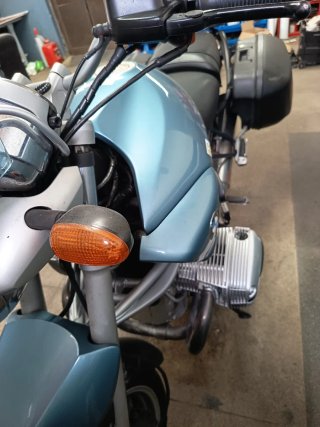 BMW R1150R Naked Azul y Negra