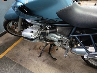 BMW R1150R Naked Azul y Negra