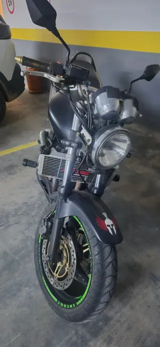 Honda CB 600 Hornet 2002 Negra