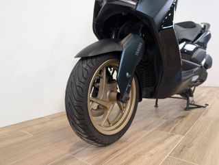 YAMAHA XMAX 300 TECH MAX