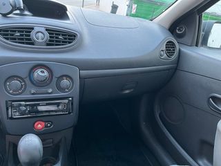 Renault Clio 2009