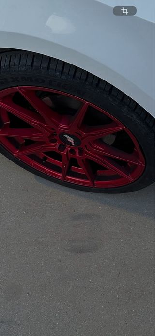 Llantas Japan Racing Candy Red 17”