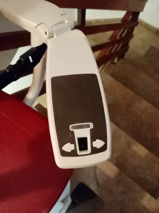 Salvaescaleras Farre 700€ negociables.