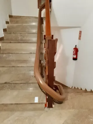 Salvaescaleras Farre 700€ negociables.