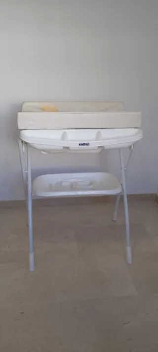 Cuna, edredón, balancín,bañera,lampara,manta juego